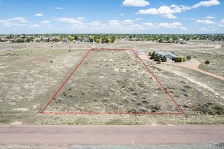 354 S Hacienda Del Sol Dr, Pueblo, CO 81007