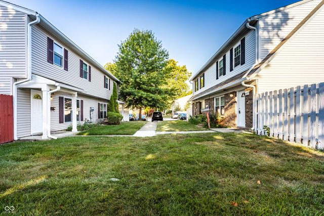 4839 Oakwood Trail, Indianapolis, IN 46268