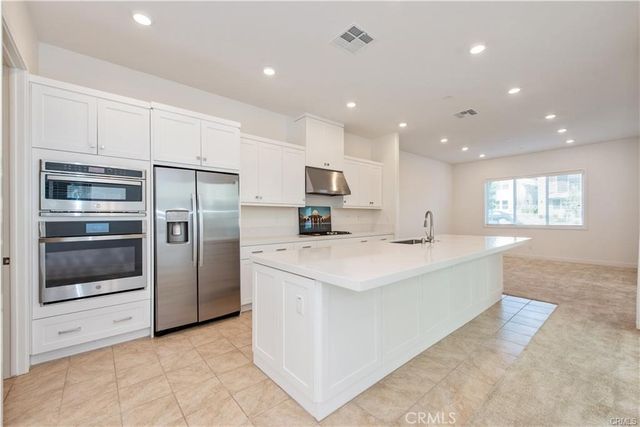 113 Zawn, Irvine, CA 92618