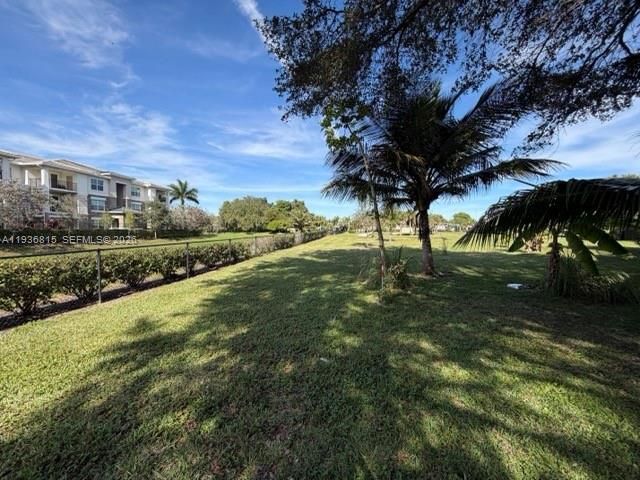 8605 NW 35th Ct G, Coral Springs, FL 33065