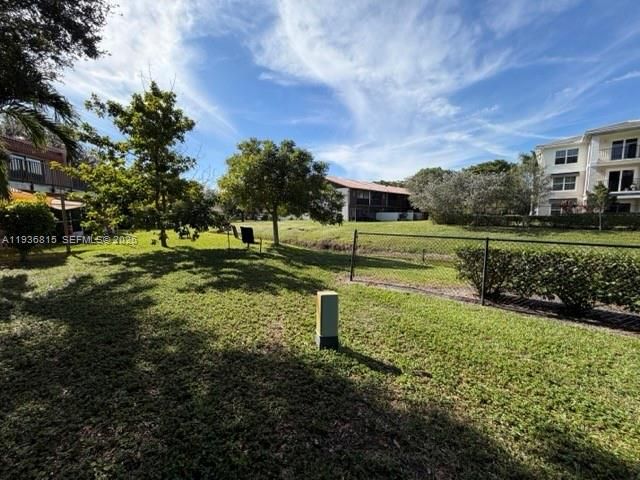 8605 NW 35th Ct G, Coral Springs, FL 33065