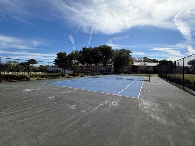 8605 NW 35th Ct G, Coral Springs, FL 33065