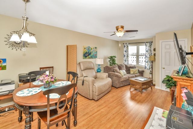 75 Walnut St 315, Peabody, MA 01960