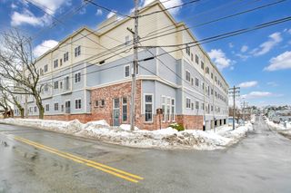 75 Walnut St 315, Peabody, MA 01960