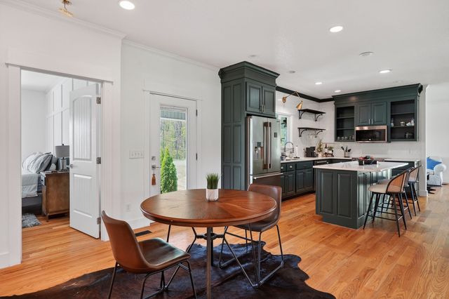 302 Ligon Ln, Baxter, TN 38544