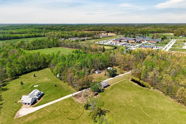 302 Ligon Ln, Baxter, TN 38544