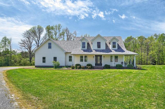 302 Ligon Ln, Baxter, TN 38544