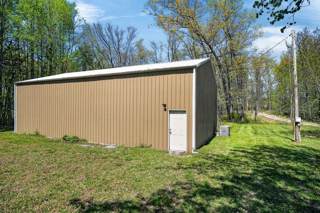 302 Ligon Ln, Baxter, TN 38544