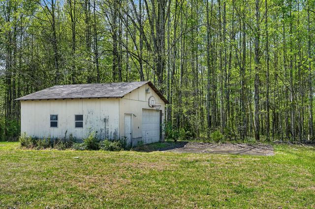 302 Ligon Ln, Baxter, TN 38544