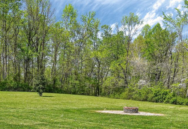 302 Ligon Ln, Baxter, TN 38544
