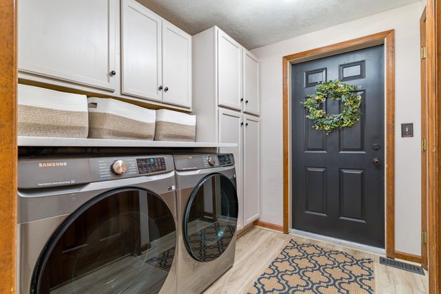 136 Village Green Drive 136 Village Green Drive, Sidney, OH 45365