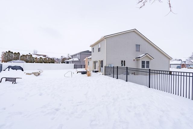 136 Village Green Drive 136 Village Green Drive, Sidney, OH 45365