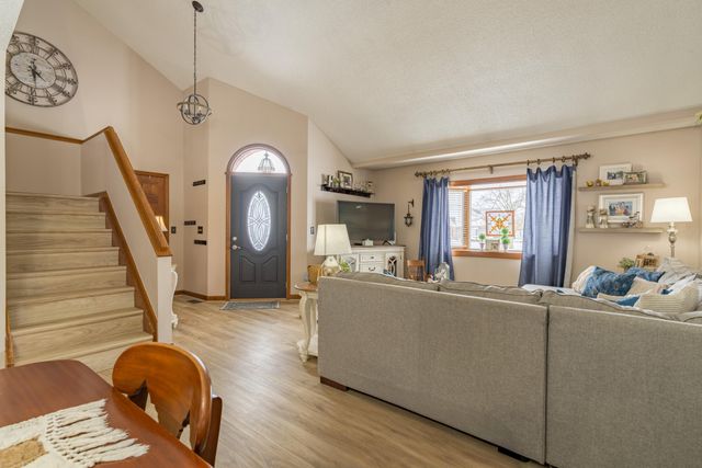 136 Village Green Drive 136 Village Green Drive, Sidney, OH 45365