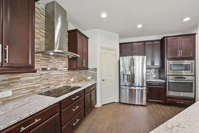 23 Castello Lane, Missouri City, TX 77459
