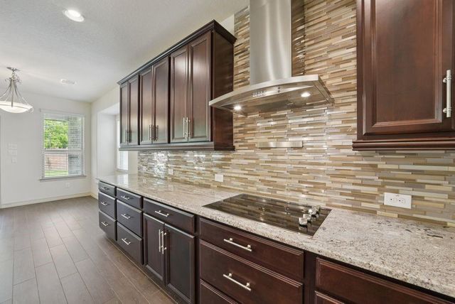 23 Castello Lane, Missouri City, TX 77459