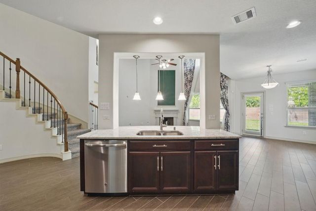 23 Castello Lane, Missouri City, TX 77459