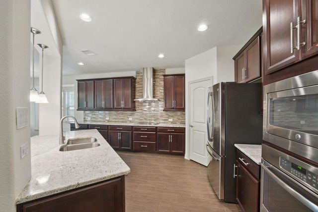 23 Castello Lane, Missouri City, TX 77459