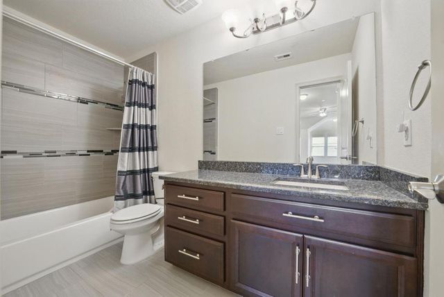 23 Castello Lane, Missouri City, TX 77459