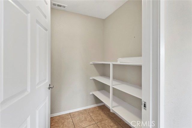 16572 Don Quijote, Victorville, CA 92395