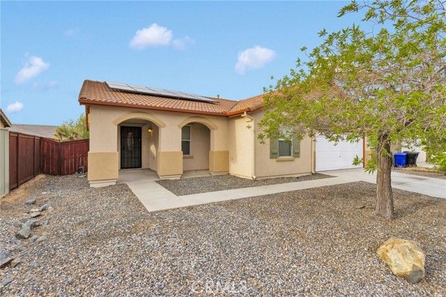 16572 Don Quijote, Victorville, CA 92395