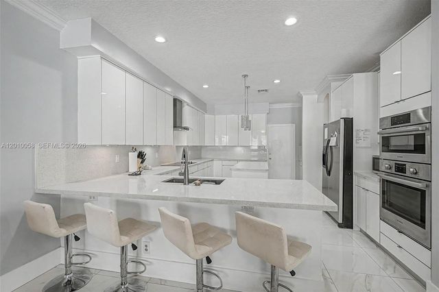 18901 SW 15th St, Pembroke Pines, FL 33029