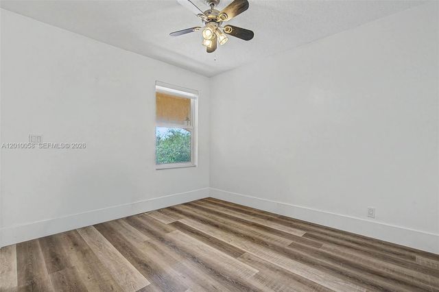 18901 SW 15th St, Pembroke Pines, FL 33029