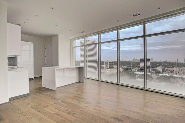 4521 San Felipe Street 1403, Houston, TX 77027