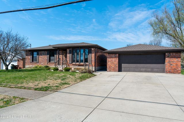 6512 Cady Dr, Louisville, KY 40258