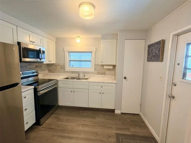2191 CA D ORO DRIVE 38, Sarasota, FL 34238