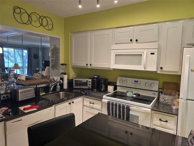 2104 S Cypress Bend Drive 301, Pompano Beach, FL 33069