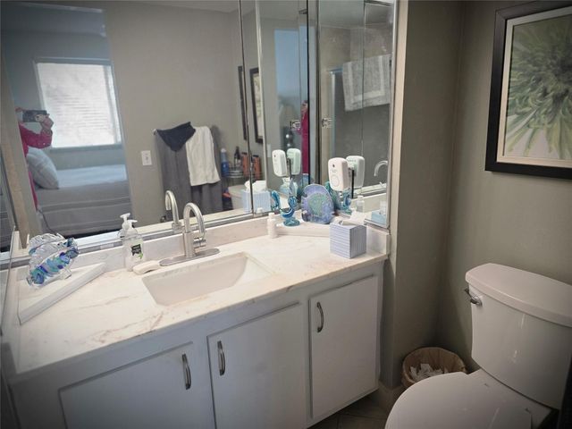 2104 S Cypress Bend Drive 301, Pompano Beach, FL 33069