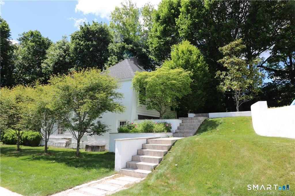 126 Morningside Dr S Drive, Westport, CT 06880
