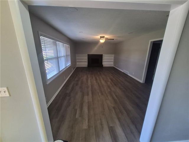 7310 High Grove Road, Grandview, MO 64030