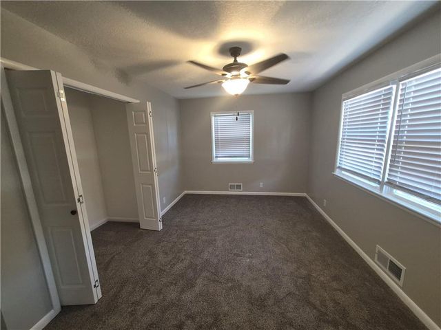 7310 High Grove Road, Grandview, MO 64030