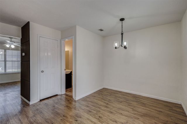 910 Cedar Terrace 910, Cedar Hill, TX 75104
