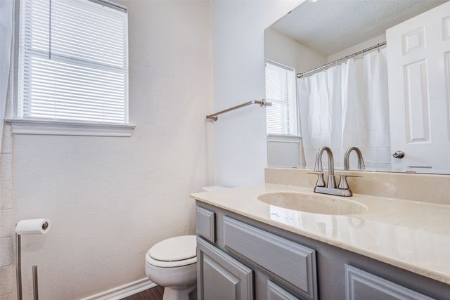 910 Cedar Terrace 910, Cedar Hill, TX 75104