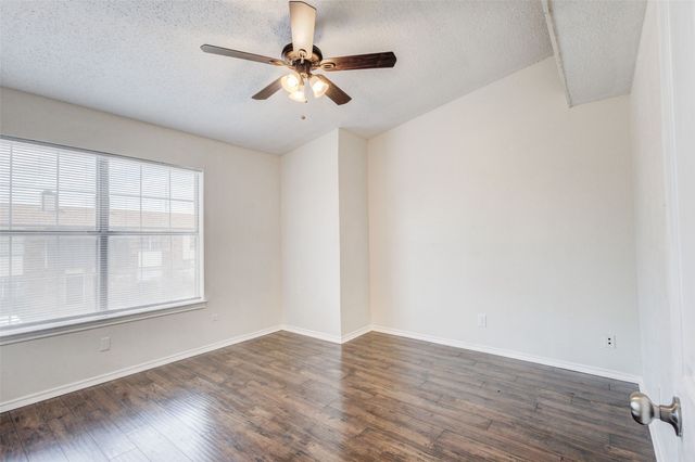 910 Cedar Terrace 910, Cedar Hill, TX 75104