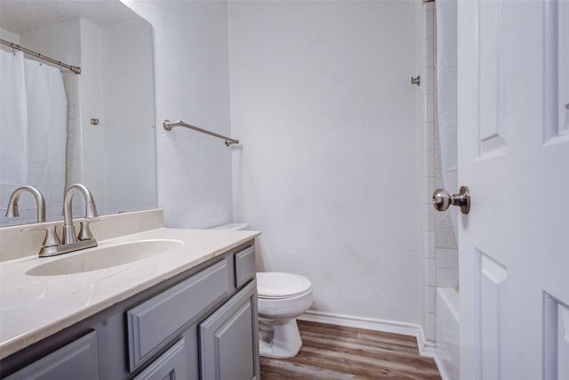 910 Cedar Terrace 910, Cedar Hill, TX 75104