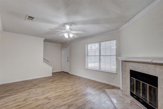 910 Cedar Terrace 910, Cedar Hill, TX 75104