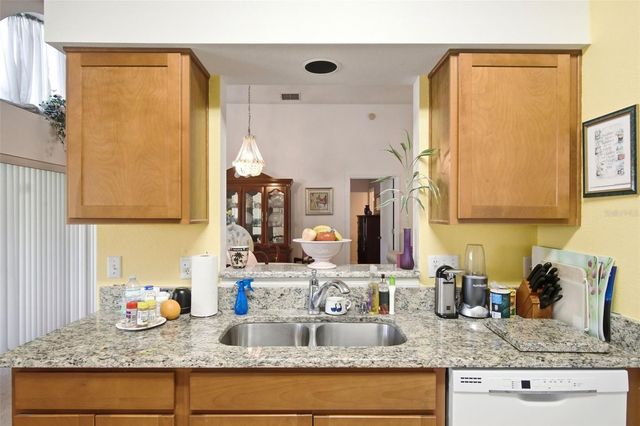 1234 LAKE BLUE CIRCLE, Apopka, FL 32703