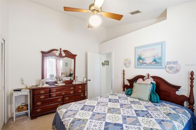 1234 LAKE BLUE CIRCLE, Apopka, FL 32703