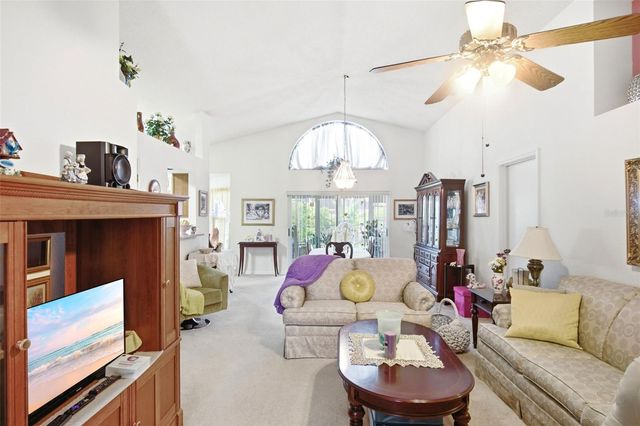 1234 LAKE BLUE CIRCLE, Apopka, FL 32703