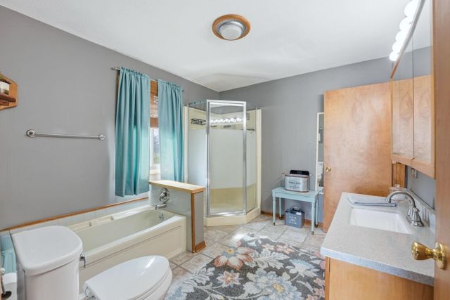 5010 Terry Lake Road, Hamilton, IN 46742