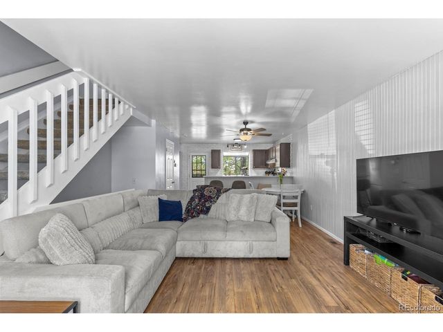 9691 W Chatfield Ave C, Littleton, CO 80128