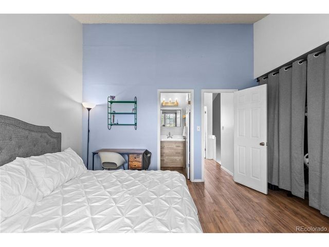 9691 W Chatfield Ave C, Littleton, CO 80128