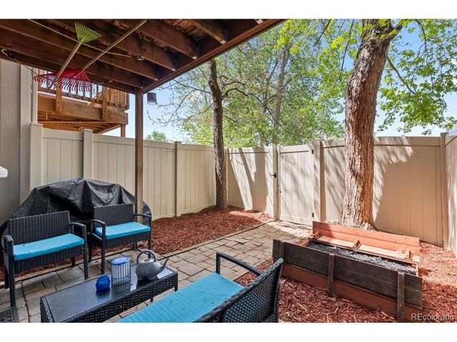 9691 W Chatfield Ave C, Littleton, CO 80128