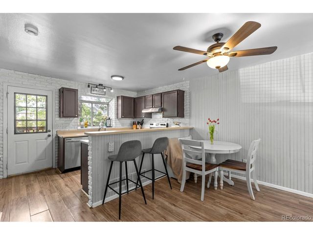 9691 W Chatfield Ave C, Littleton, CO 80128