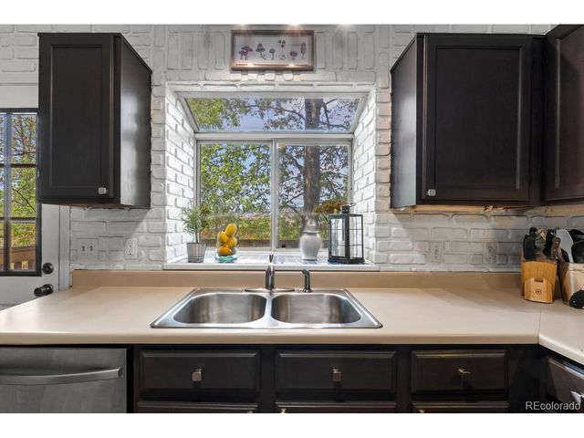 9691 W Chatfield Ave C, Littleton, CO 80128