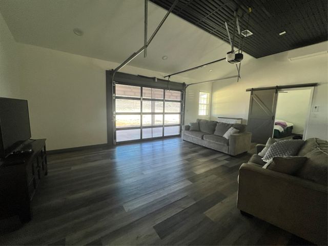 149 Comanche Hills, Comanche, TX 76442