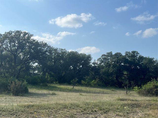 149 Comanche Hills, Comanche, TX 76442